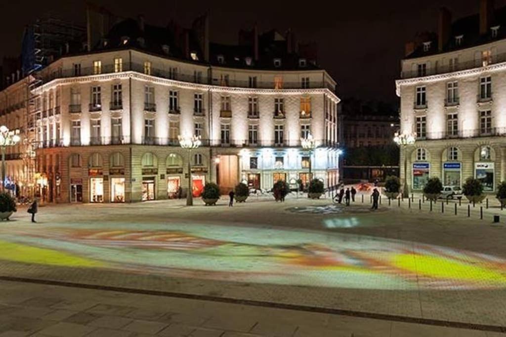 Lulu, Le Studio Du Chateau Apartment Nantes Bagian luar foto